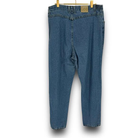 90s Vintage Lee Denim Mom Jeans, High Rise, Straight Leg, Fits Size M - Picture 2 of 6